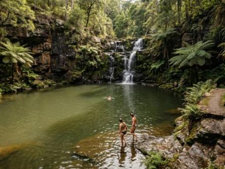 Hanging Rock Falls Nimbin: How to Get There & What to Expect photo